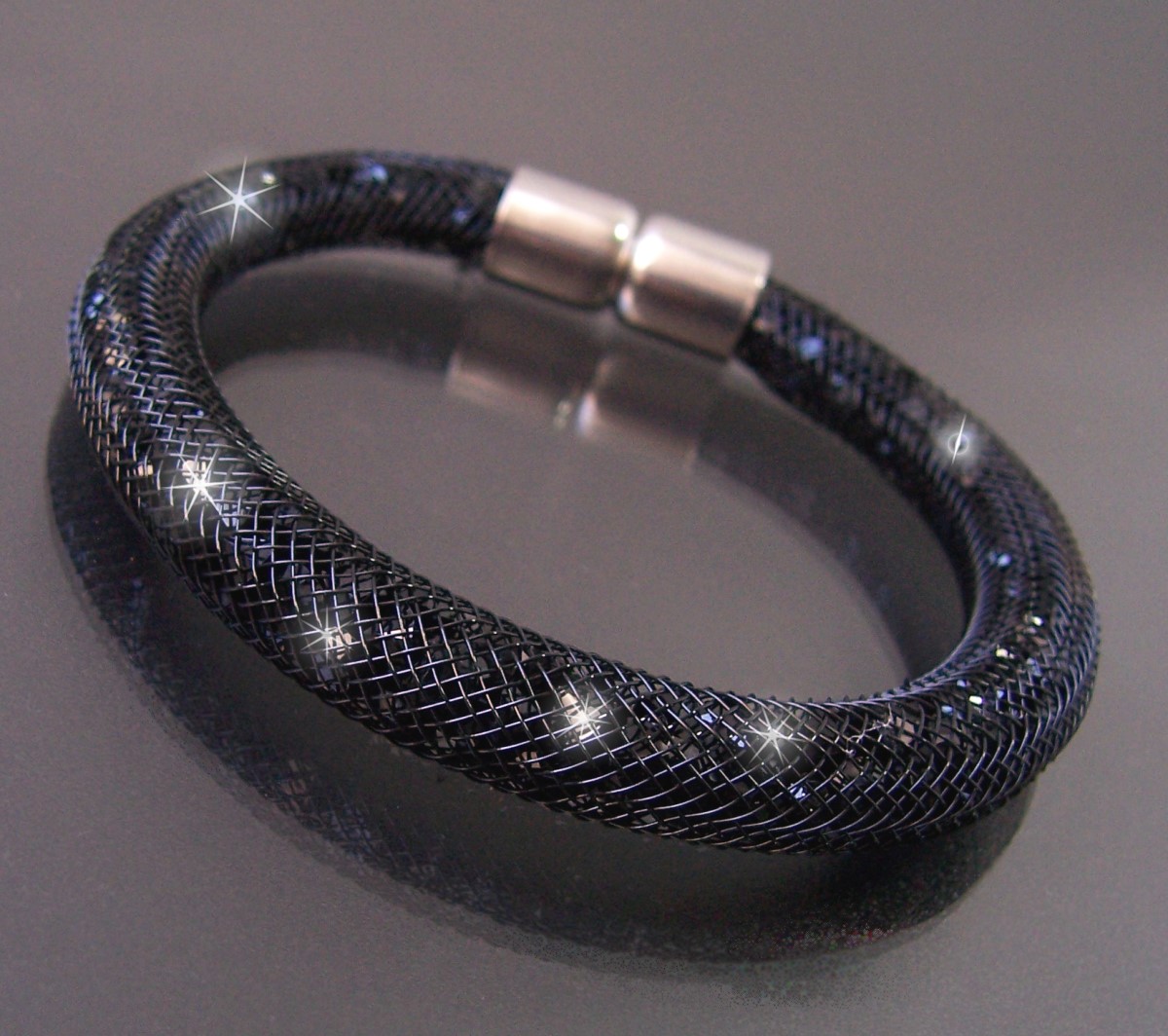 A268# Armband 20cm Strasskristalle schwarz Netzschlauch Magnetverschluß